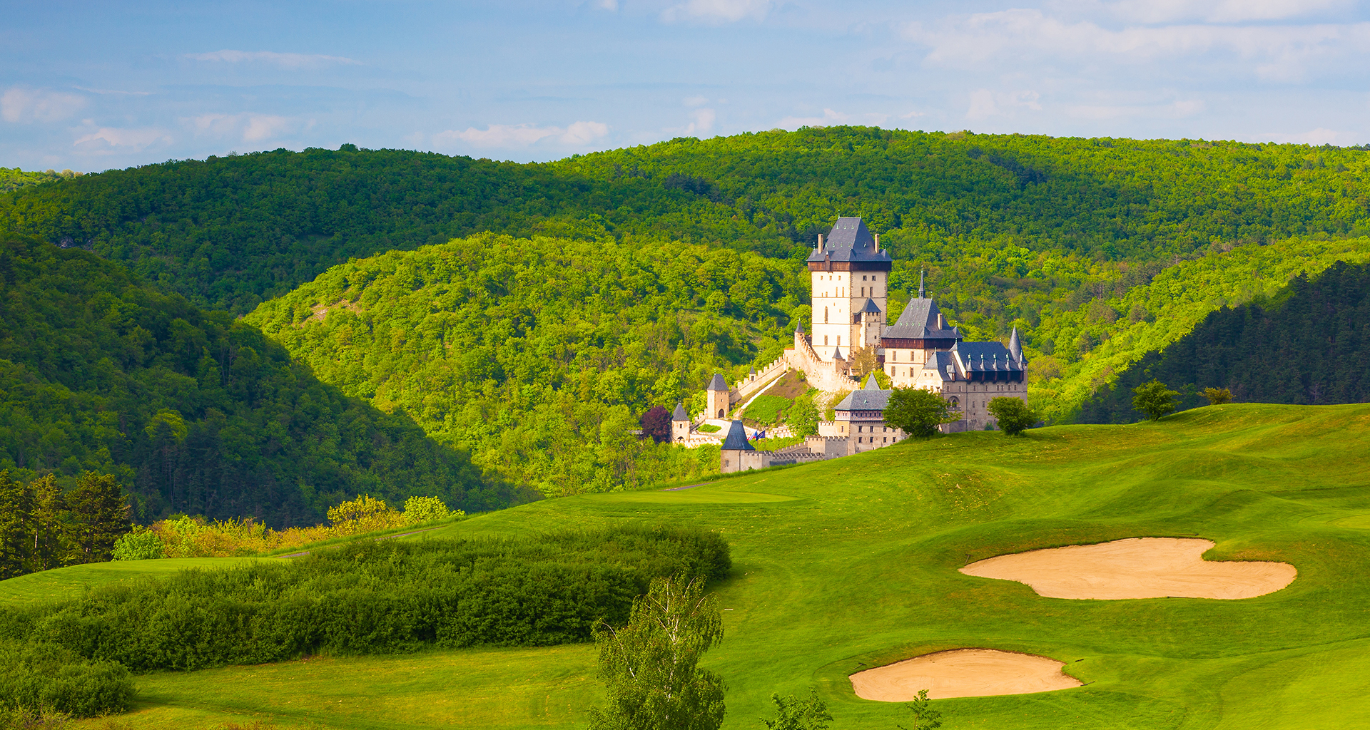 Tip na golf po české republice | Golf Resort Karlštejn | Liteň | luxusní golfový resort | best of | relax, byznys, zábava |